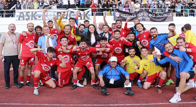 Burdur'da son dakika golüyle ligde kaldılar