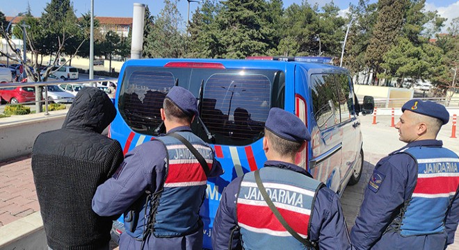 Burdur'da uyuşturucu operasyonu: 15 gözaltı