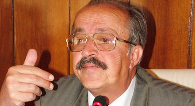 Burdur eski Valisi Özbek vefat etti