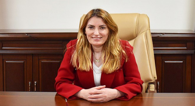Burdur'un ilk kadın Milli Eğitim Müdürü göreve başladı