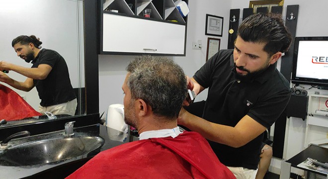 Burdurlu berberler, '1 gün tatil' kararından memnun