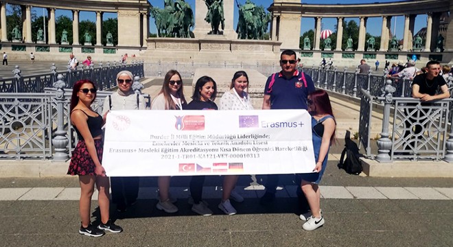 Burdurlu öğrenciler Viyana'da stajda