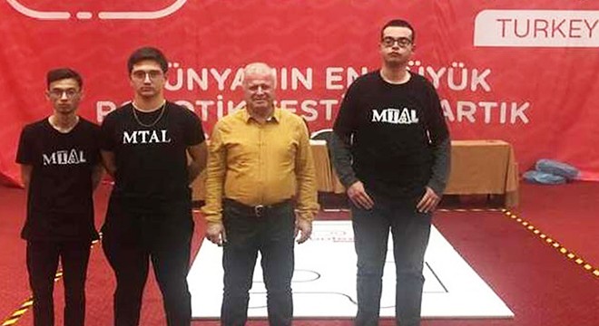 Burdurlu öğrencilerden 3 ödül