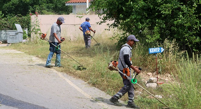 Büyükşehir'den Kemer'de çevre düzenlemelerine yönelik çalışma