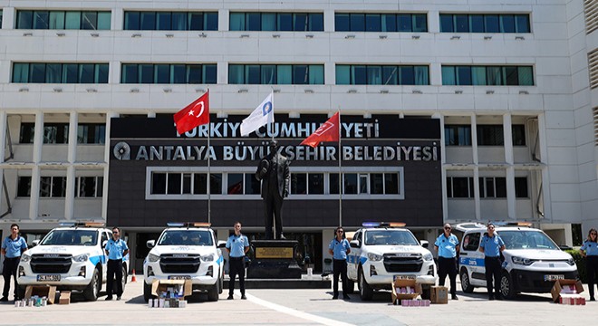 Büyükşehir zabıtasından sahte parfüme geçit yok