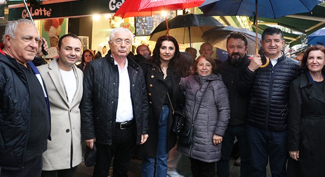 CHP Antalya İl Başkanlığından imza kampanyası
