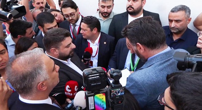 CHP İstanbul Kongresi'nde gerginlik