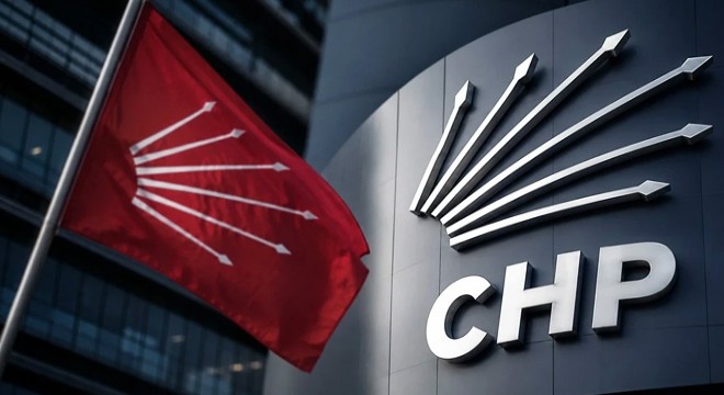 CHP'de 9 vekilin parti üyelikleri silindi
