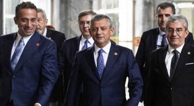 CHP'den 2 ismin unvanı TBMM sitesinden silindi