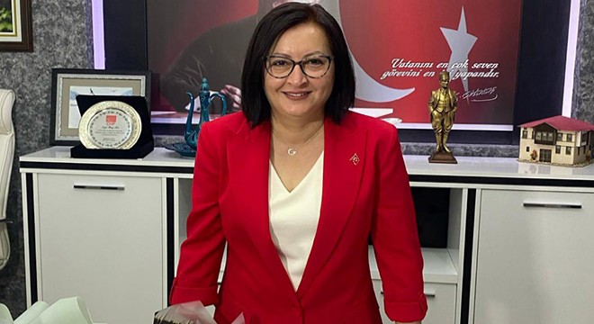 CHP'li kadın başkan Akseki Belediyesi'nde göreve başladı