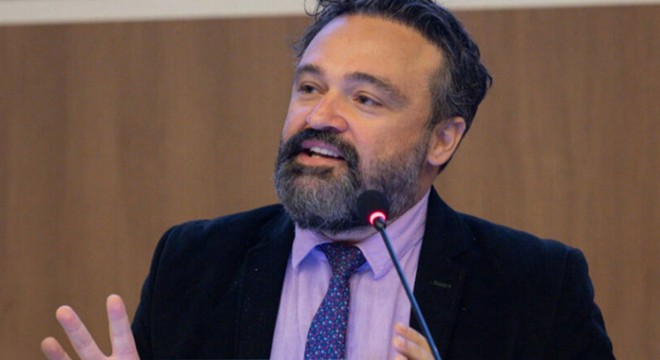 CHP'nin 'butlan' yönetimi Tolga Şirin'i azletti