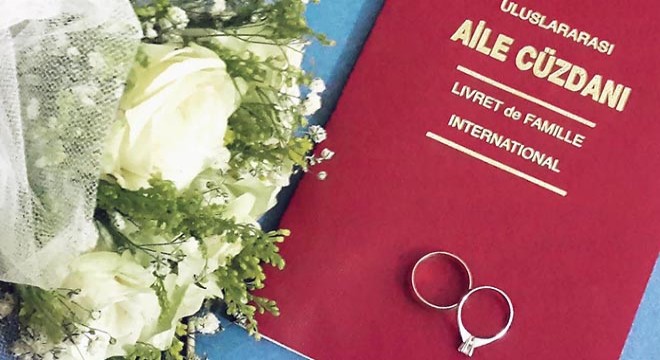 Çay'da toplu nikah töreni