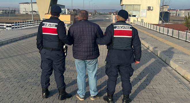 Çeşitli suçlardan aranan 3 şüpheli yakalandı