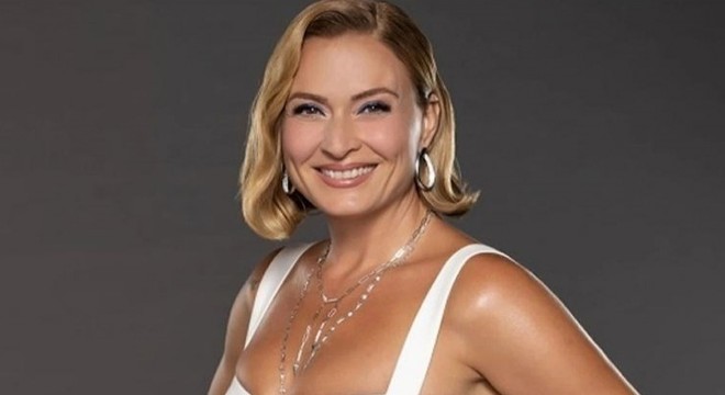 Ceyda Düvenci sessizliğinin sebebini açıkladı