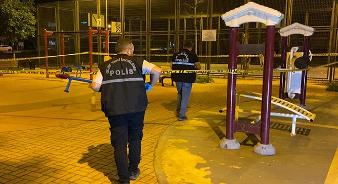 Çocuk parkında pompalı tüfekli saldırı: 10 yaralı