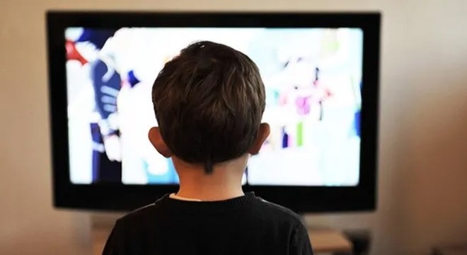 Çocuklara yönelik hedefli reklamlar yasaklanıyor