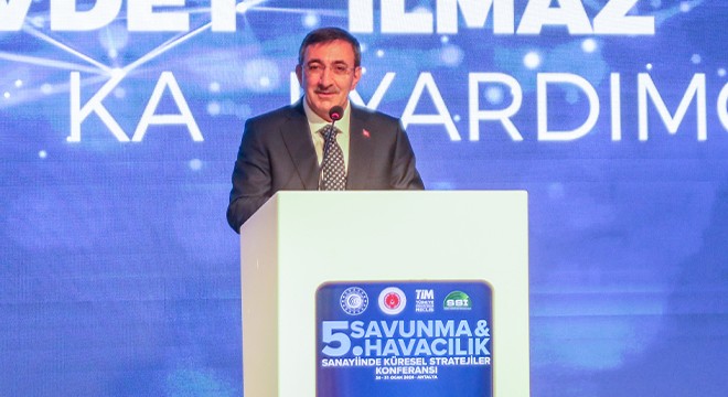 Cumhurbaşkanı Yardımcısı Cevdet Yılmaz Antalya'da