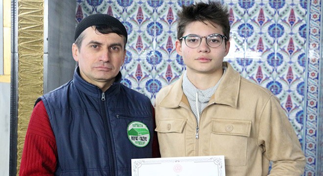 Depremde gönüllü gassallık yaptı, döndükten sonra kursunu açtı