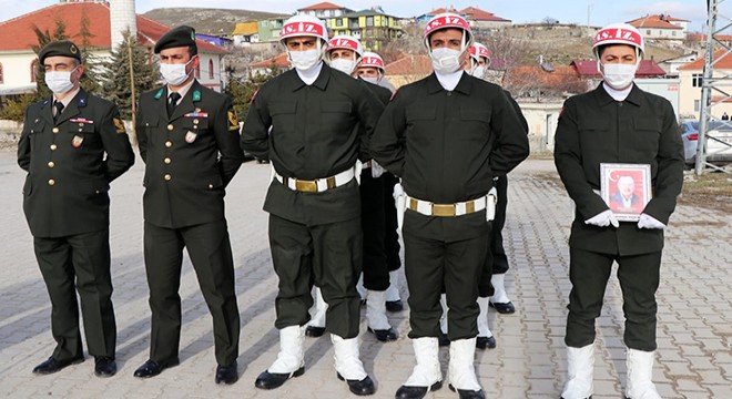 Dinar'da Kıbrıs gazisi son yolculuğuna uğurlandı