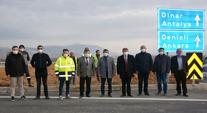 Dinar'da yeni Çivril yolu açıldı