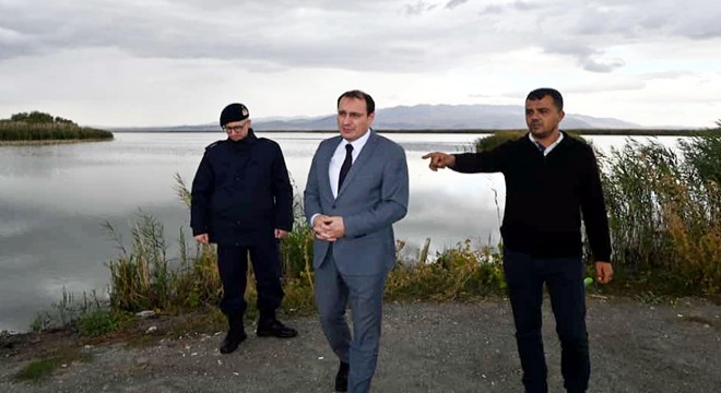 Eber Gölü'nde inceleme