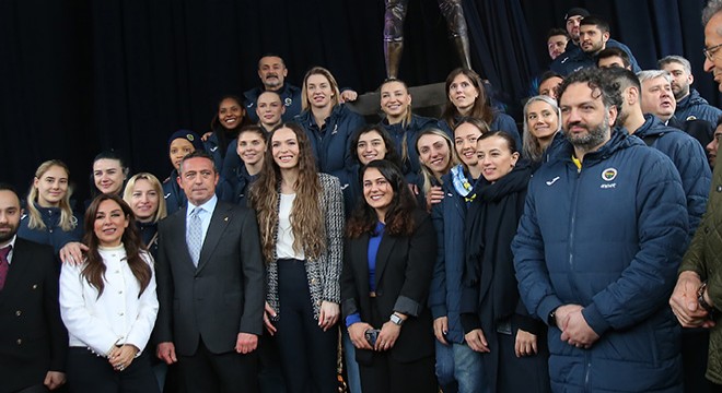 Eda Erdem Dündar'ın heykelinin açılışı gerçekleştirildi