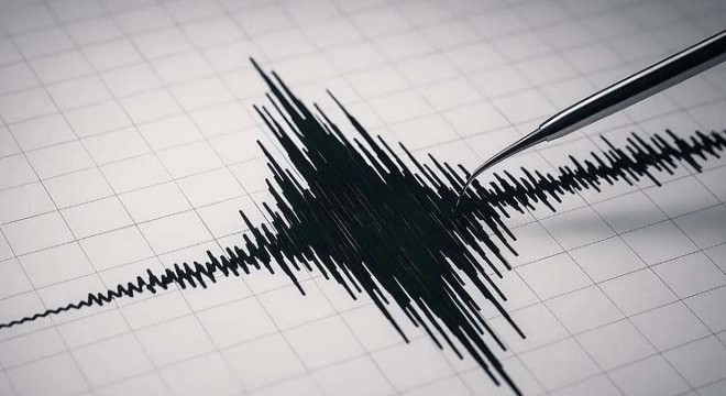 Ege Denizi'nde 4.8 büyüklüğünde deprem