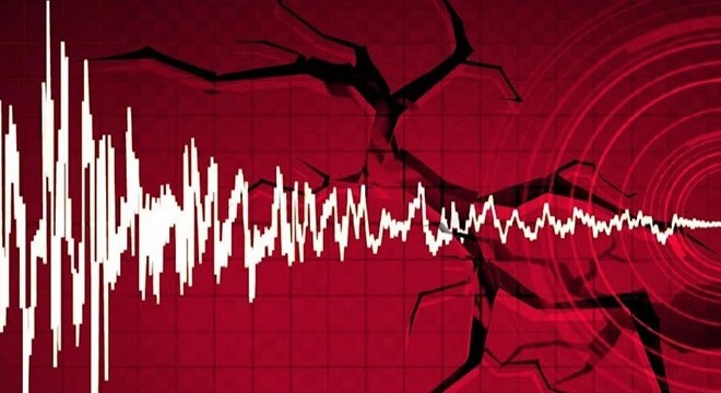 Ege Denizi'nde korkutan deprem