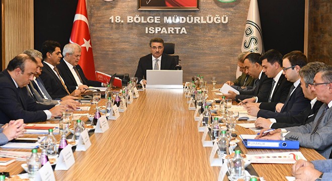Eğirdir Gölü'nün suyu azaldı