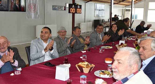 Eğirdir'de Dünya Yaşlılar Günü kutlandı