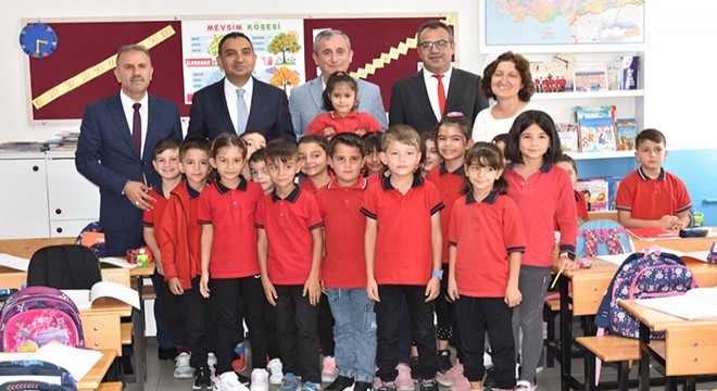 Eğirdir'de İlköğretim Haftası kutlandı