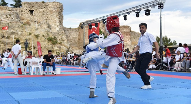 Eğirdir'de Zafer Şampiyonası heyecanı