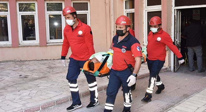 Eğirdir'de gerçeğini aratmayan tatbikat