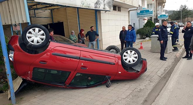 Eğirdir'de kaza: 2 yaralı