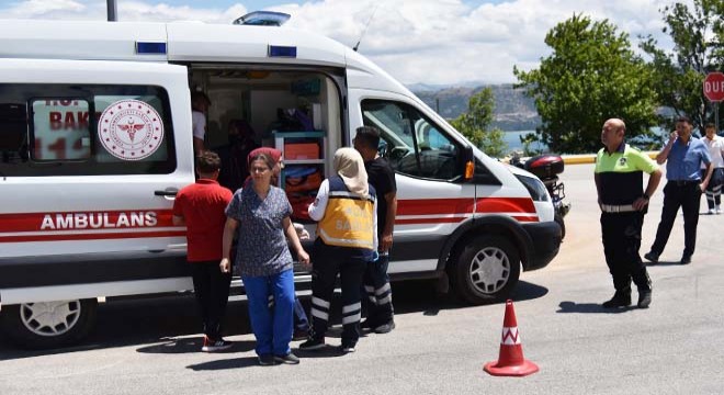 Eğirdir'de kaza: 4 yaralı