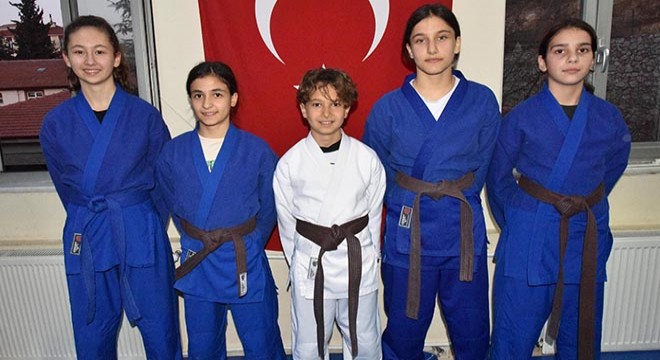 Eğirdirli judocular göz doldurdu