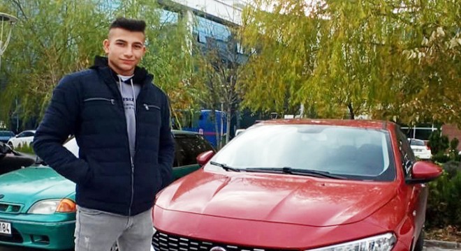 Ehliyetsiz sürücü kazada öldü, arkadaşı yaralandı
