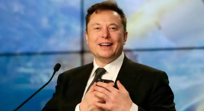 Elon Musk yeniden zirvede