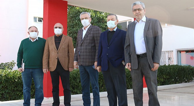 Eski başkanlardan tam destek