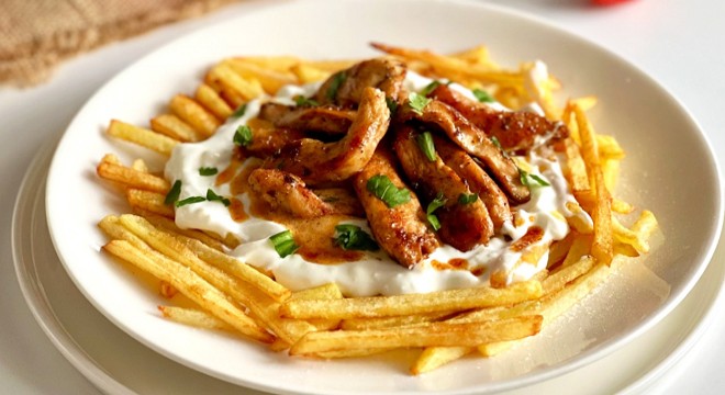 Etlisine Rakip: Tavuklu Çökertme Kebabı Tarifi