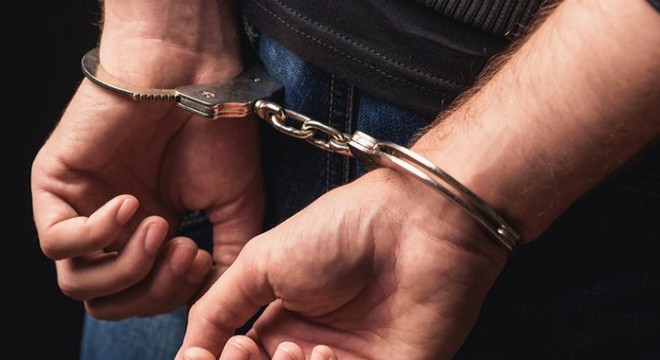 FETÖ'den aranan karı koca tutuklandı