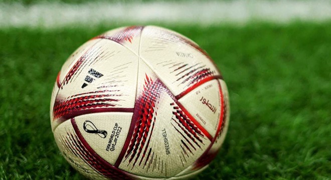 FIFA çimleri bile satacak