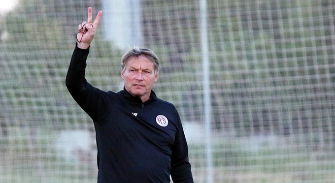 FTA Antalyaspor'da teknik ekip belli oldu