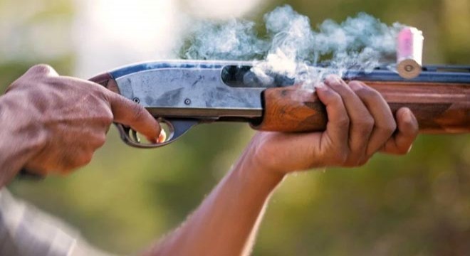 Fatma'nın, evde av tüfeği ile vurulmuş cesedi bulundu
