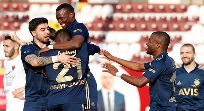 Fenerbahçe derbide zafere kilitlendi