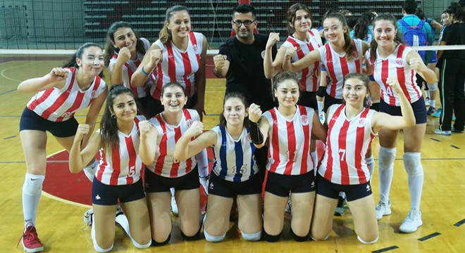 Filenin genç akrepleri yarı finalde
