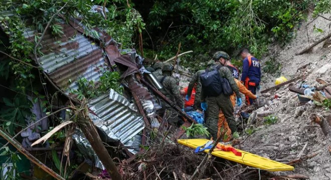 Filipinler'de 6,9 büyüklüğünde deprem: 61 ölü