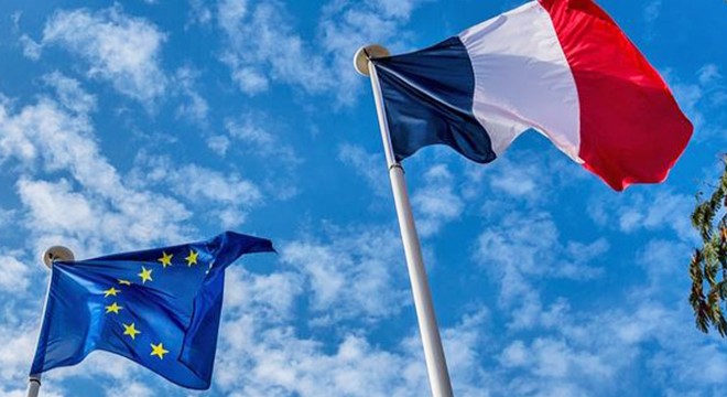 Fransız yazardan Frexit yorumu: Paris, AB'yi terk edebilir