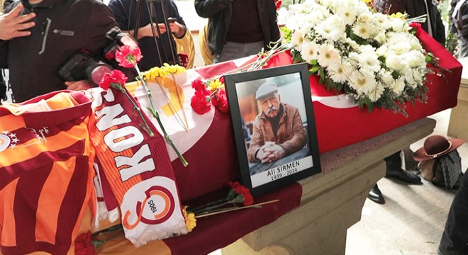 Gazeteci Ali Sirmen son yolculuğuna uğurlandı