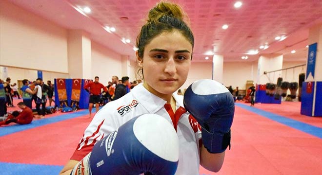 Genç sporcunun hedefi, Dünya Şampiyonası'nda ikinci altın madalya